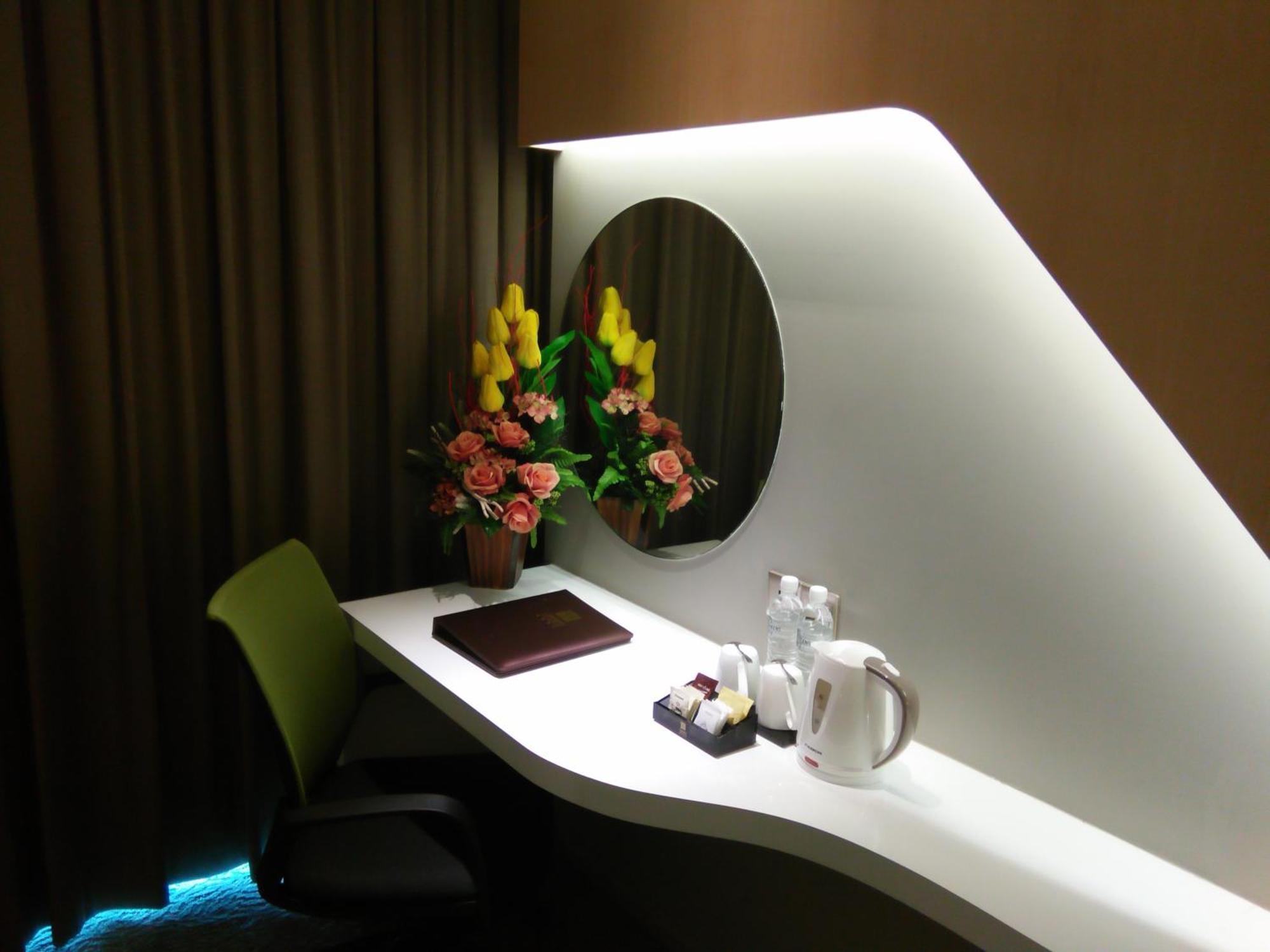 Greens Hotel&Suites Bintulu Kamer foto