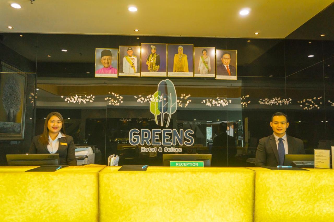 Greens Hotel&Suites Bintulu Buitenkant foto